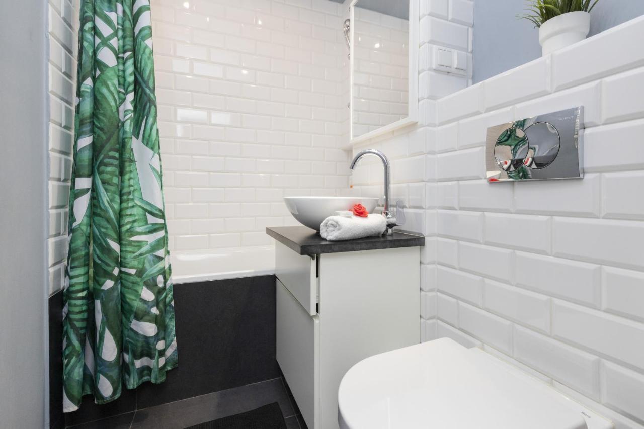Warsaw Cosy&Sunny Apartment Gornoslaska By Noclegi Renters Bagian luar foto